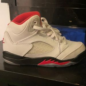 Size 12 white black red Jordan’s.
